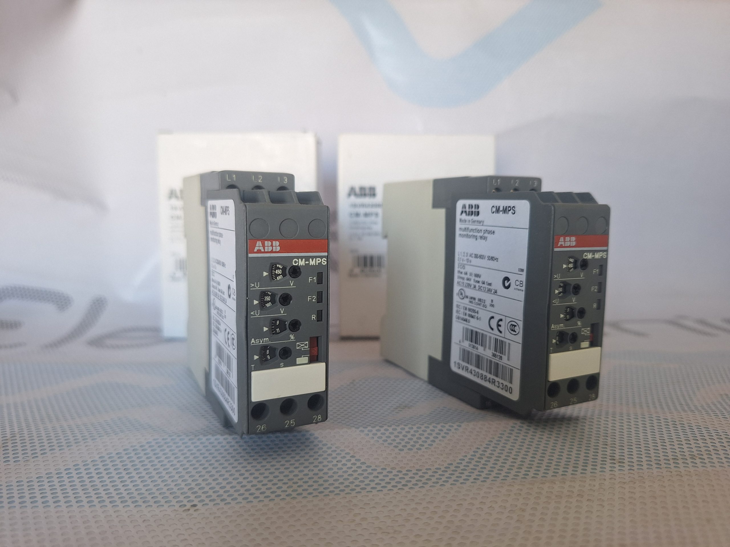 ABB 1SVR430884R3300-image